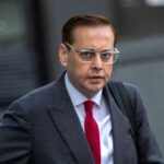 Bivši britanski poslanik osuđen je na godinu i po dana zatvora zbog seksualnog zlostavljanja 15-godišnjeg dečaka