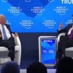 Klaus Švab i direktor Fajzera Albert Bourla u Davosu: Obojica smo meta antivaksera i teoretičara zavere (VIDEO)