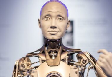 Susret humanoidnih robota i ljudi u Muzeju budućnosti u Nirnbergu! Robot Ameca zapanjila posetioce! (VIDEO)