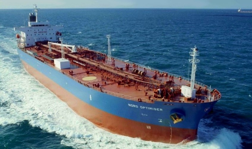  EU ublažava sankcije? Dozvoljeno brodovima da izvoze rusku naftu trećim zemljama