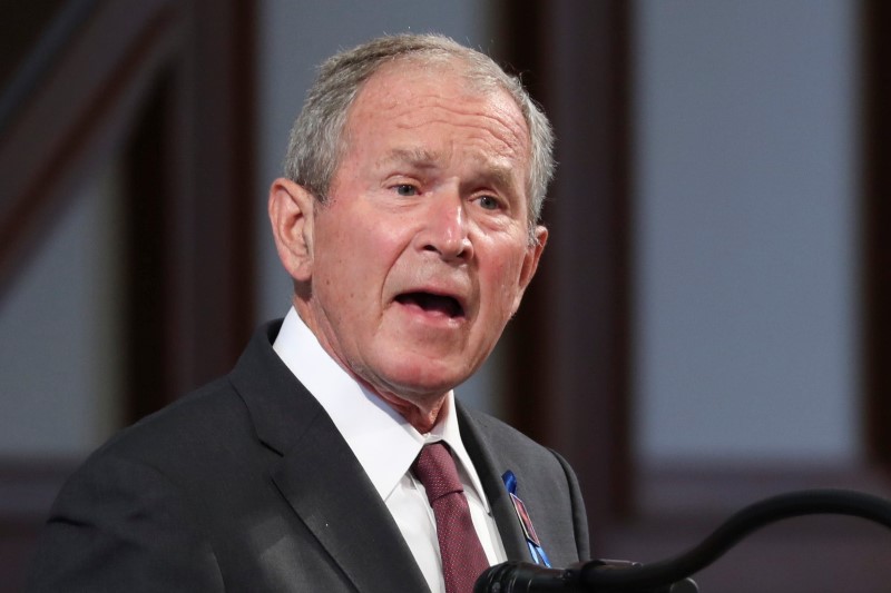  Džordž Buš priznao tokom razgovora sa ruskim prankerima da su u Ukrajini radile američke biolaboratorije