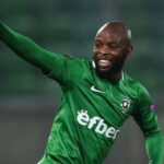 Vakcinisan? Bivši fudbaler Ajaksa Džodi Lukoki preminuo je u 29. godini