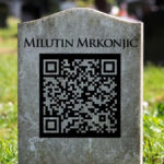Veće ludilo niste videli! SPS: Na nadgrobnoj ploči Milutina Mrkonjića od ponedeljka QR kod!