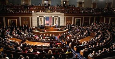 Američki Senat odobrio 40 milijardi dolara "pomoći" Ukrajini nakon glasanja
