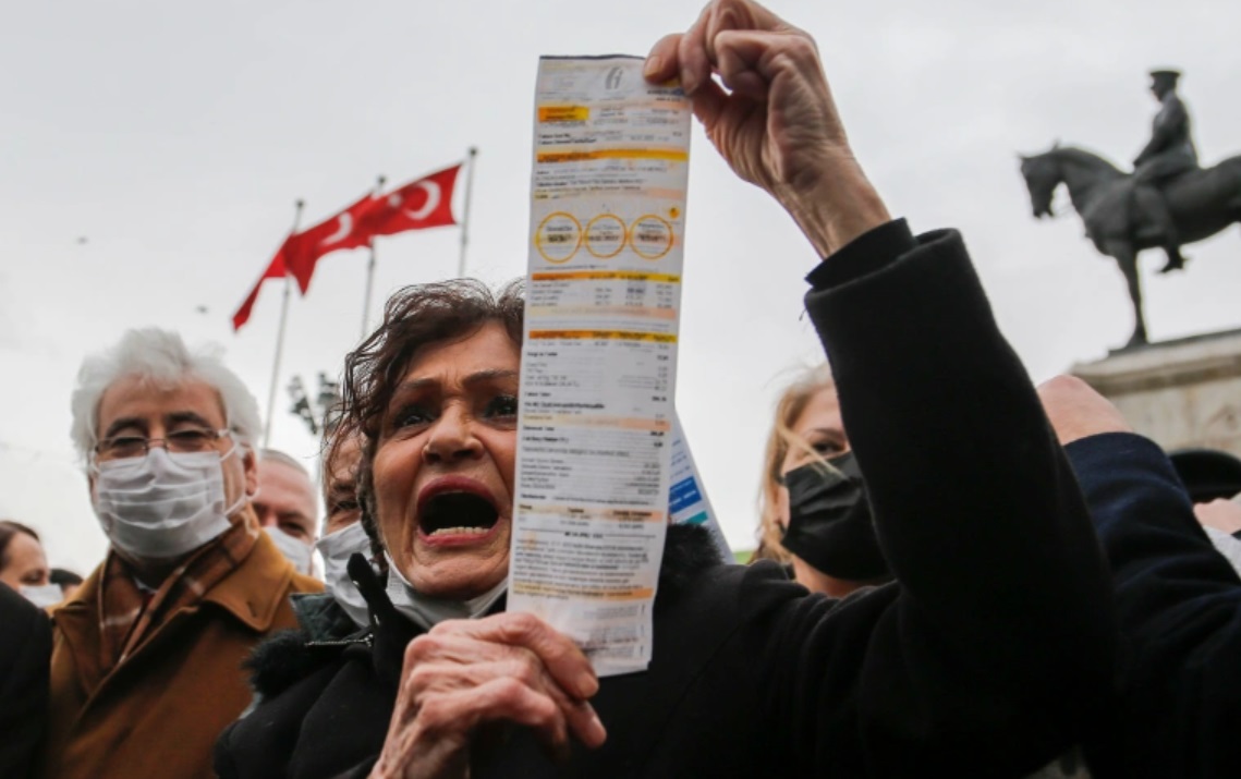  Inflacija u Turskoj izmakla kontroli! Cene hrane porasle za čak 89 odsto