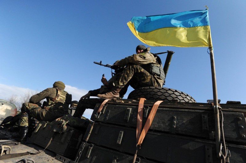  Pogledajte kako ukrajinski vojnici razgovaraju sa civilima