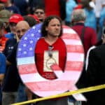 Da li se "QAnon" ponovo vraća na senu? Nakon dve godine pauze oglasilo se "Q"