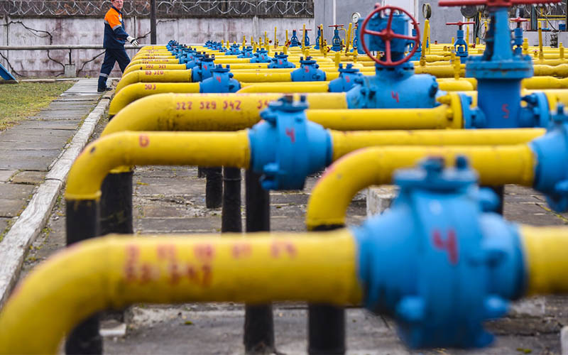  Šef vodeće italijanske naftne kompanije: ITALIJA NIJE SPREMNA da prekine snabdevanje ruskim gasom