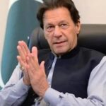 Svrgnuti premijer Pakistana Imran Kan upozorava na građanski rat ako izbori ne budu raspisani