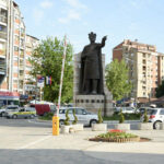 Eksplozija u severnom delu Kosovske Mitrovice! Bačena eksplozivna naprava na Elektrokosmet