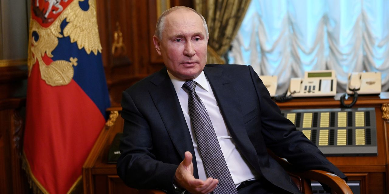  Putin: Inflaciju zovu mojim imenom, svoje greške ne vide