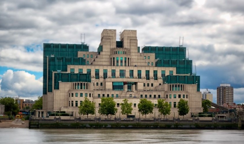  Britanski ministri i špijuni dobiće imunitet od optužbi da su pomagali kriminalnim aktima van zemlje