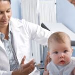 UŽAS! Odobrena Fajzerova vakcina za bebe od 6 meseci