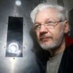 Predsednik Meksika ponovo ponudio azil Džulijanu Asanžu: On je najbolji novinar našeg doba