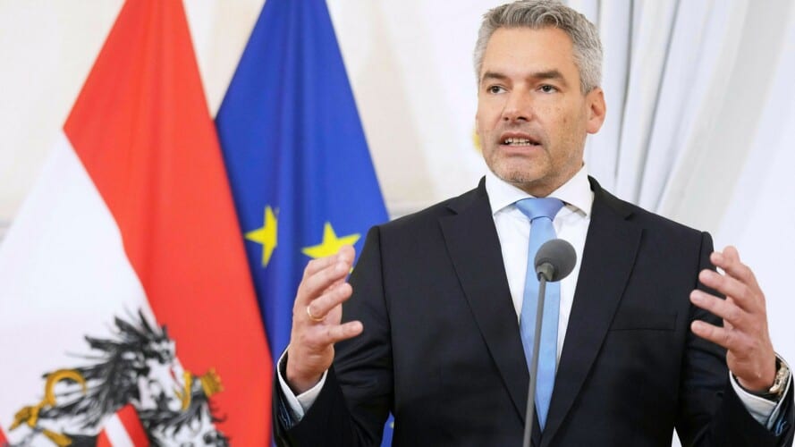  Austrijski KANCELAR: Embargo na ruski gas u EU nije moguć i naneo bi nam veću štetu