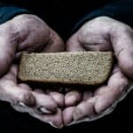 Šta se desi kada glad zakuca na vrata?! EU ublažava sankcije Rusiji kako bi se omogućila trgovina hranom i đubrivom