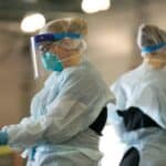 "Iz dupeta u glavu" - U KOLORADU ukinuta obavezna vakcinacija za medicinske radnike