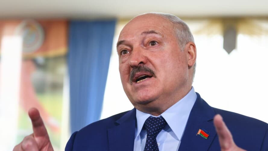  Lukašenko: Nato je razdvojio Slovene, nismo mogli da zamislimo da će Jugoslavija nestati