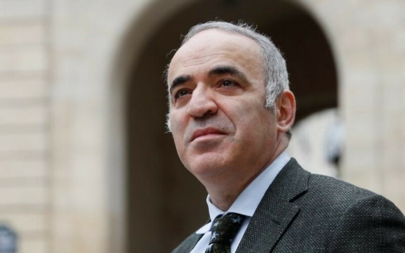 Gari Kasparov ponovo vređa: Srbi su agresori a Đoković primer društvene zatupljenosti