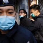 Vlast u Kini se izvinjava zbog upadanja u stanove- Bezbroj ljudi i dalje u kovid logorima kojih ima preko 1000