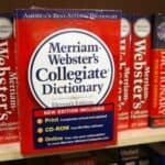 Rečnik Merriam-Webster promenio definiciju reči ŽENA po nalogu transrodnih aktivista
