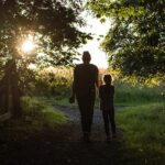 Novo normalno! Majka izgubila starateljstvo nad ćerkom jer odbija da je prizna kao TRANSRODNU