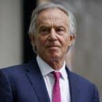 Institut Vučićevog prijatelja Tonija Blera poziva na uvođenje digitalnih ličnih karata