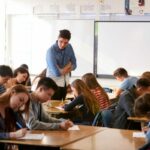 AUSTRIJA: Nastavnici koji budu pozitivni na COVID držaće časove đacima