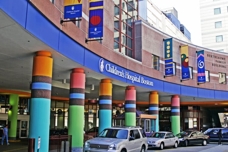  Bostonska dečja bolnica tvrdi da deca znaju da su TRANSRODNA od onog trenutka kad su rođena