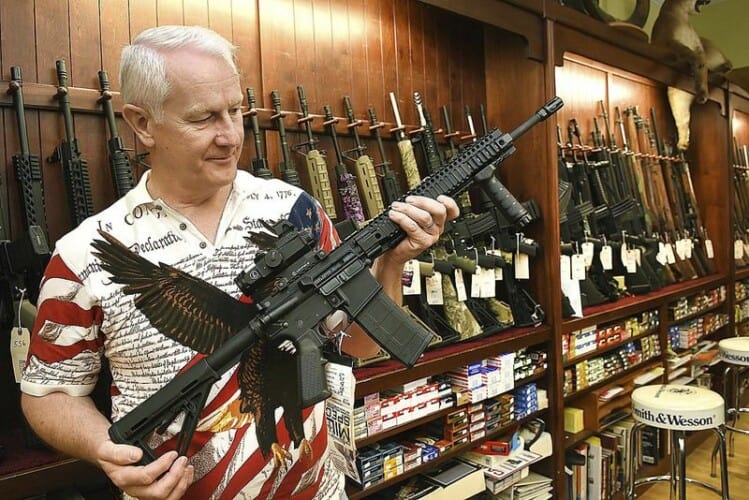  Grad Majami otkupljuje oružje od građana i šalje naoružanje Ukrajini