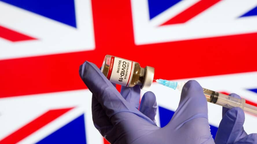  Britanska vlada počela sa isplatom nadoknade žrtvama nuspojava vakcine protiv COVID-a 19