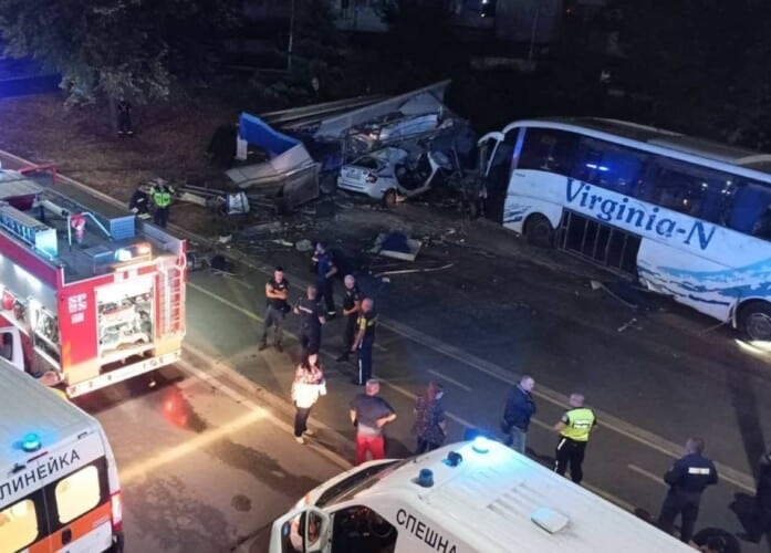  DVA BUGARSKA policajca ubijena u pokušaju da zaustave autobus pun MIGRANATA
