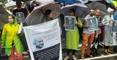 INDIJA: Održani protesti protiv SZO-a i Bil Gejtsa širom zemlje: "Napustite Indiju" (VIDEO)