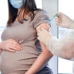 Dr Tes Lori: "Trudnice su u velikoj opasnosti zbog vakcina protiv COVID-a, recite im da izbegavaju institucije"