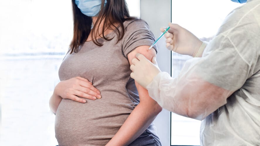  Dr Tes Lori: “Trudnice su u velikoj opasnosti zbog vakcina protiv COVID-a, recite im da izbegavaju institucije”