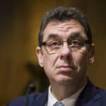 4 puta vakcinisani direktor Fajzera Albert Burla pozitivan na koronu- Prošle godine se hvalio da je vakcina 100% efikasna