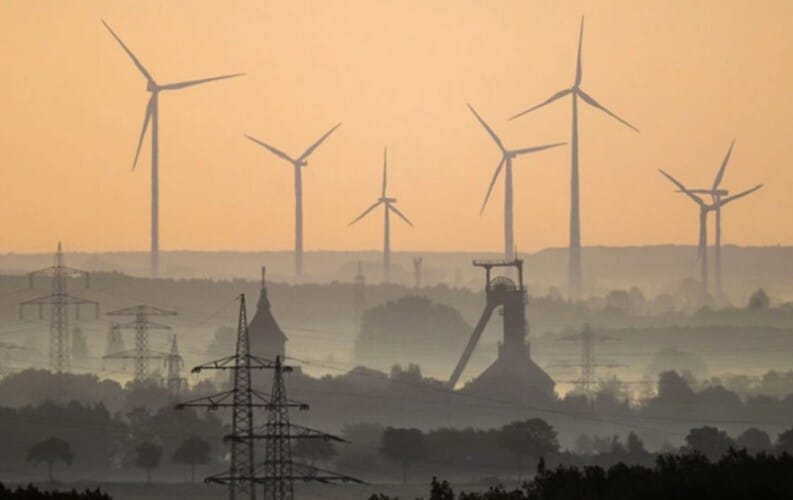  Energetska kriza u Nemačkoj: Premijer Saksonije izjavio da tranzicija na zelenu energiju „nije uspela“