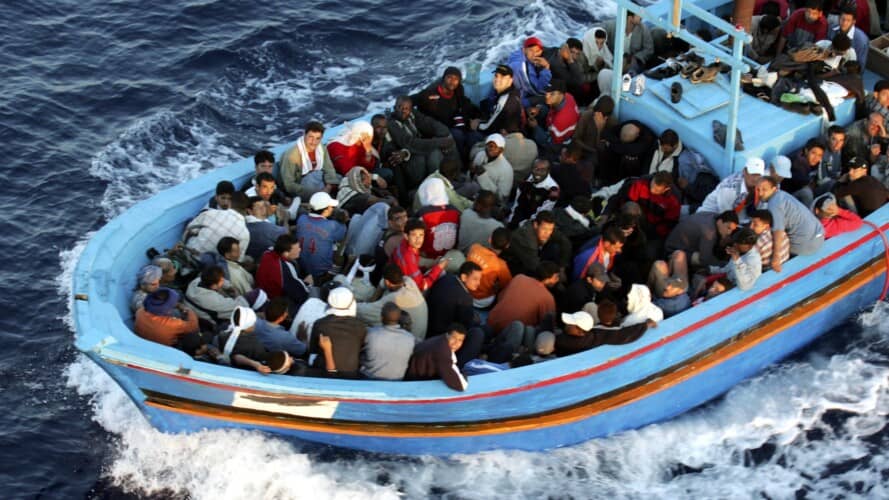  Migranti nastavljaju svoj pohod na Italiju dok Evropa sedi skrštenih ruku