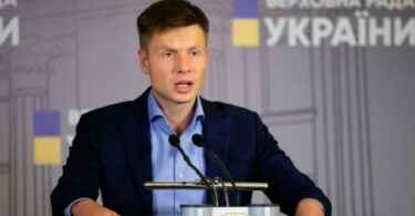 Ukrajinski političar ponovo preti Srbiji: Ukrajina treba da podrži Kosovo, čak i vojno
