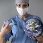 Američki mediji: Zvanični izveštaji ukazuju da vakcine protiv COVID-a uzrokuju rak