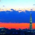 Nebo boje ruske zastave u Sankt Petersburgu pokrenulo brojna pitanja! MODIFIKACIJA VREMENA nije teorija zavere