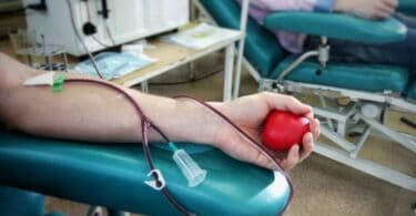 Britanija: Hiljade žrtava zaraženih HIV-om i hepatitisom C putem transfuzije krvi dobiće odštetu