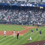 Niko ne može da ga smisli- Entoni Fauči izviždan na otvaranju utakmice (VIDEO)