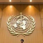 Oslabila prodaja vakcina!? SZO-u fali novac- Slavne ličnosti prodaju svoje lične stvari kako bi uplatili donaciju