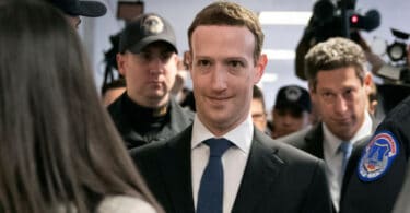 Otkriveno: Facebook zajedno sa FBI-jem špijunirao ciljane korisnike Zakerbergove društvene mreže