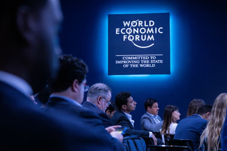  Svetski Ekonomski Forum se buni zbog “kritičara” kojima smetaju njihove GLOBALISTIČKE AGENDE