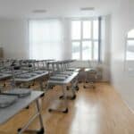 Jednaka agenda, isti plan! U Srbiji sada traže da deca ne idu školu zbog energetske krize