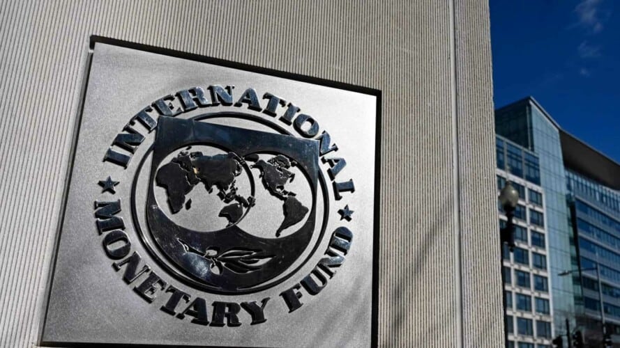  MMF od Srbije traži da se obustavi rast plata a da se dozvoli RAST CENA plus da se sprovede KLIMATSKA AGENDA