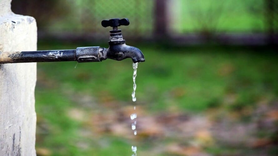  NOVO NORMALNO! Vlasti u Španiji uvele ograničenja korišćenja vode- Zabranjeno pranje kola, zalivanje.
