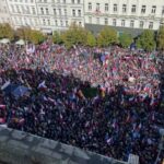 U Češkoj ponovo organizovani masovni protesti protiv EU, NATO i energetske krize (VIDEO)